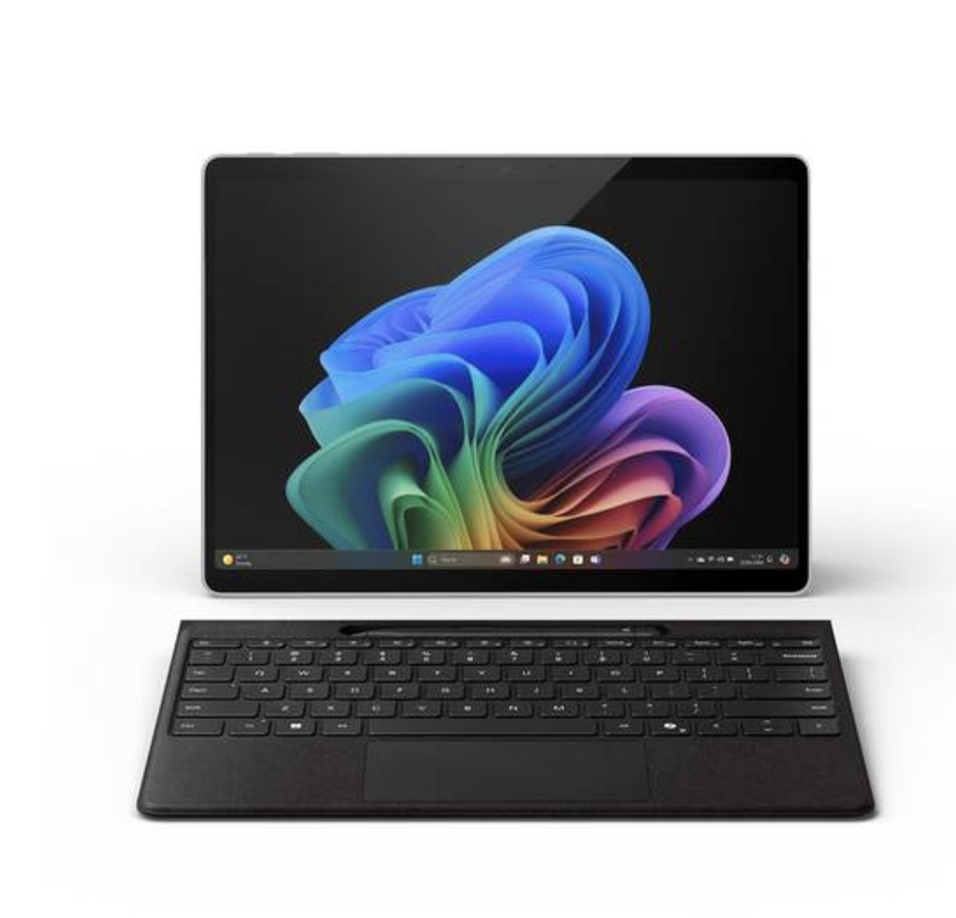 MICROSOFT Surface Pro 13″ (Qualcomm, 16 GB RAM, 512 GB SSD) bei Interdiscount zum Bestpreis