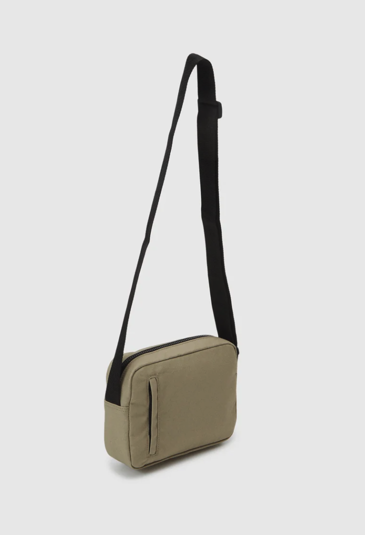 Dickies Moreauville Messenger bei Zalando Lounge für CHF 26.90 (inkl. Versand)