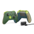 Diverse Microsoft Xbox Wireless Controller bei Amazon in Aktion, z.B. Remix Set mit Kabel + Akkupack