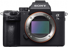 Sony Alpha A7 III Body + 200€ Amazon Gutschein