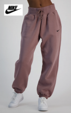 Nur heute: Nike Sportswear Phoenix Fleece Oversize Damen Trainerhose bei Ochsner Sport