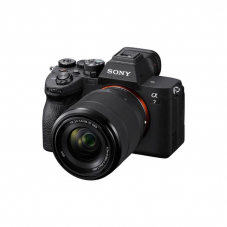 Sony 7iv Kit für effektiv 1599 (inkl. 300 CHF Cashback)