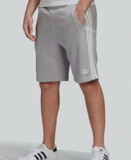 Adidas 3-Streifen Shorts für CHF 30.- inklusive Lieferung