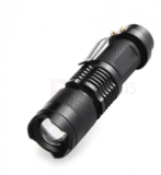 SK68 Q5 zoombare LED Taschenlampe für 2 Franken